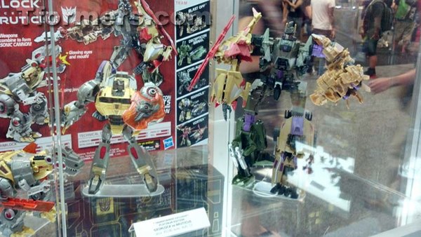 Transformers Sdcc 2013 Preview Night  (221 of 306)